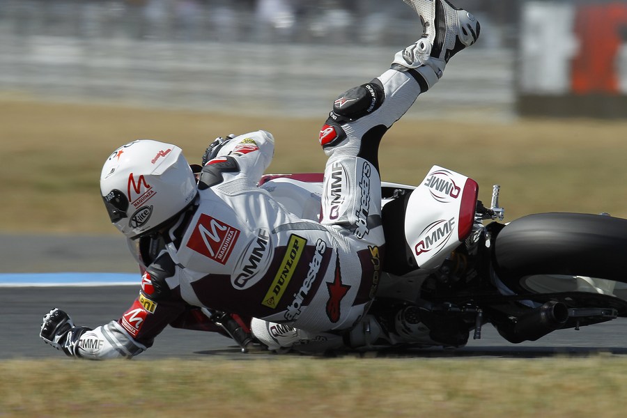 Moto2: QMMF rider Cardús fast despite crash – Al Naimi searching new set-up solutions