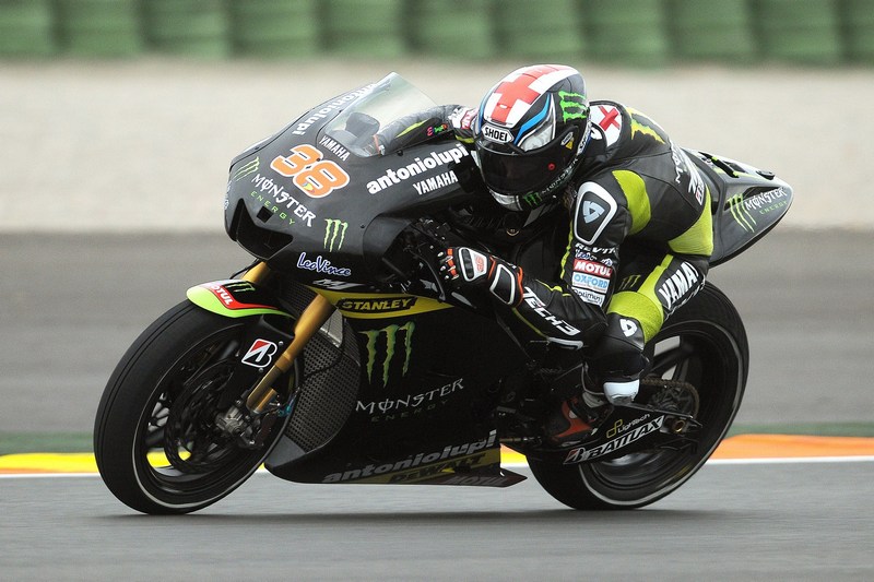 BIC: MotoGP rookie Bradley Smith to lead training session at Bahrains Sakhir circuit