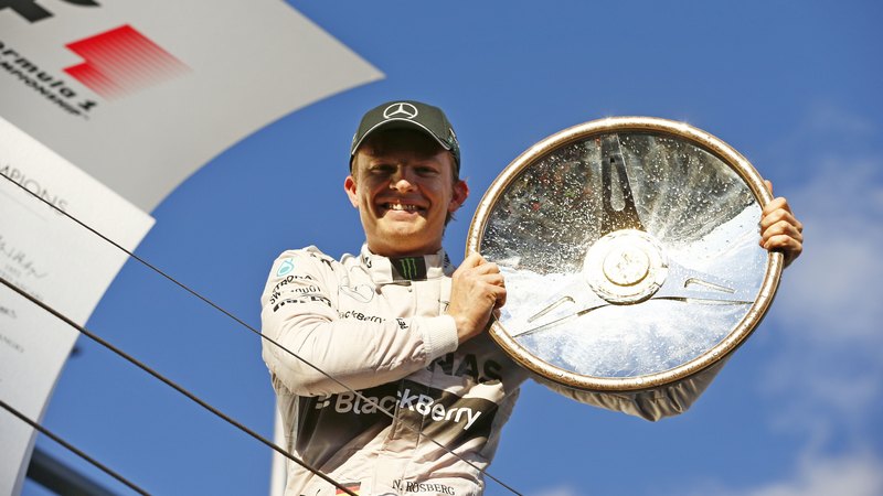 F1: Rosberg wins Australian Grand Prix with rookie Magnussen in second as Ricciardo disqualified post race