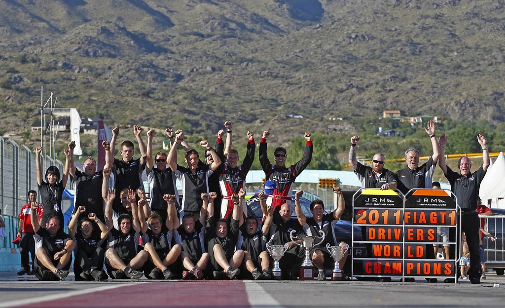 FIA GT1: JRM drivers Krumm and Luhr crowned 2011 FIA GT1 World Champions in Argentina