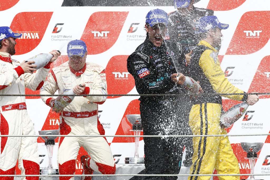 FIA GT1: Brazilians Cheer Home Win for Bernoldi and Negrao