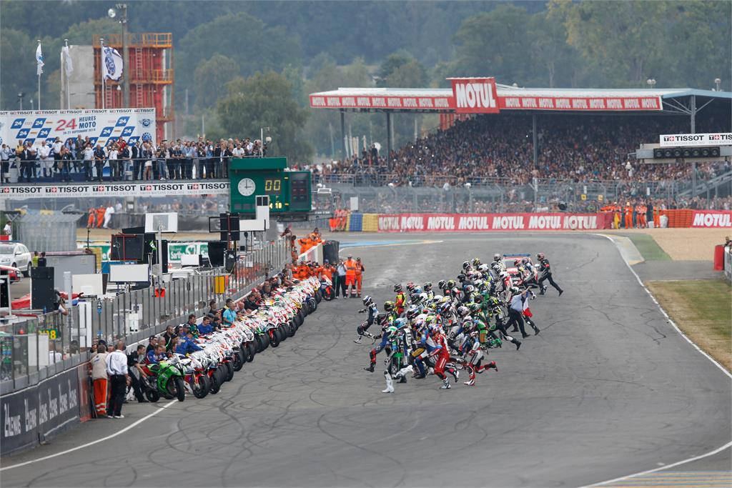 Bikes: 24 Hrs Moto Victory to Suzuki and the World title to Yamaha