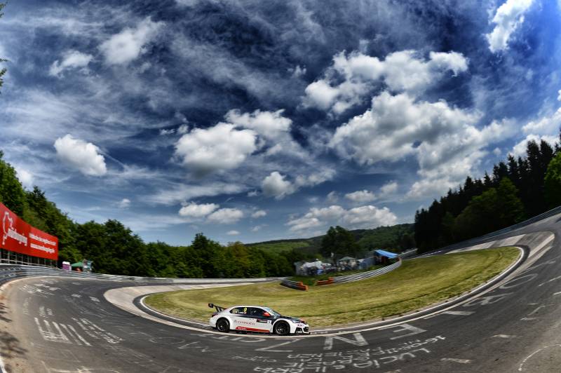 WTCC: Citroen the new kings of the Ring